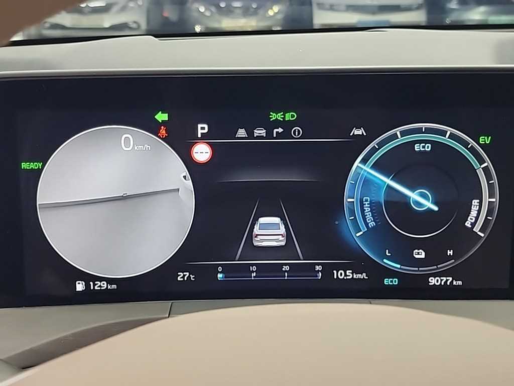 KIA K8 - Vista 6