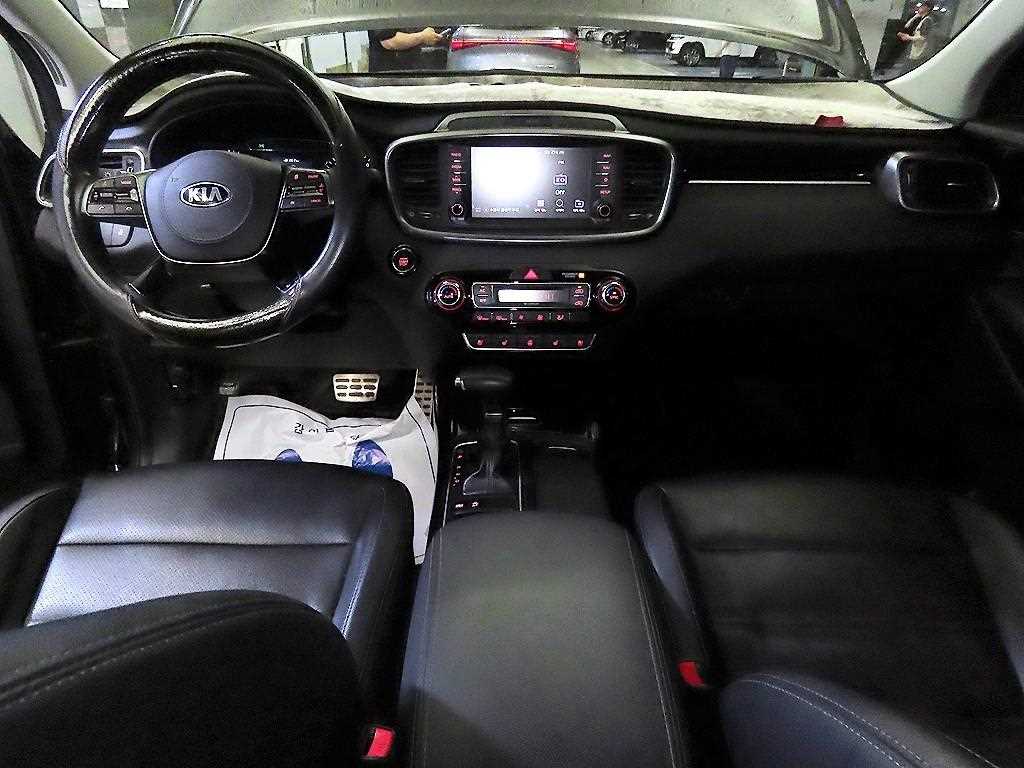 KIA Sorento - Vista 10