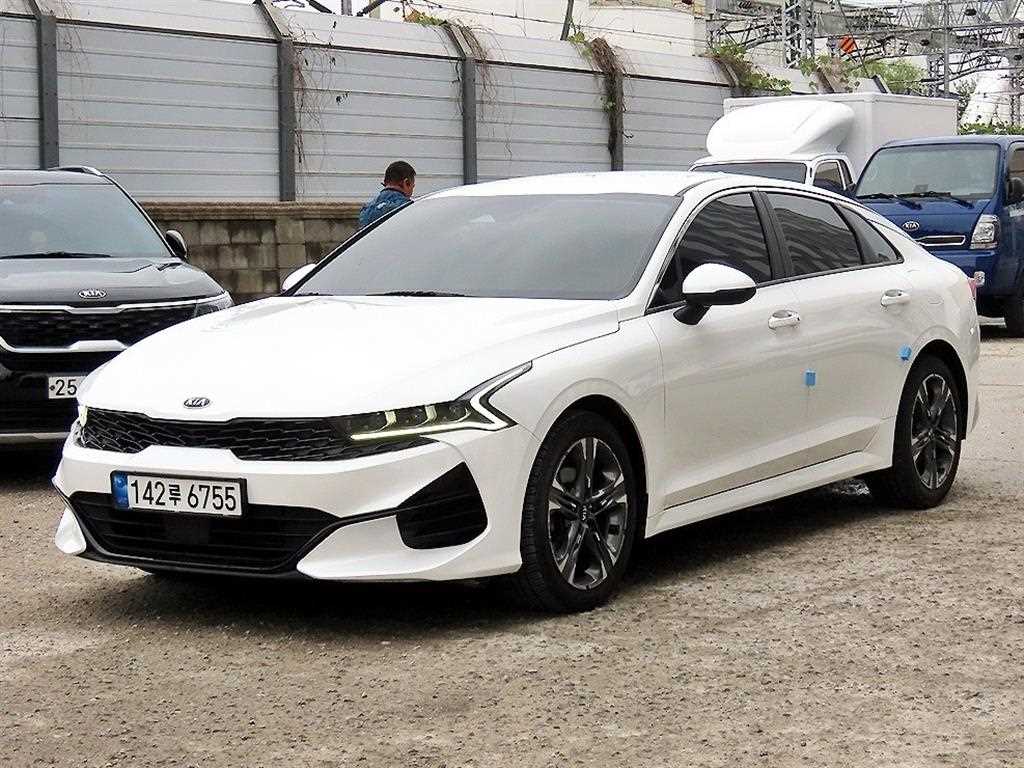 KIA K5 - Vista 2
