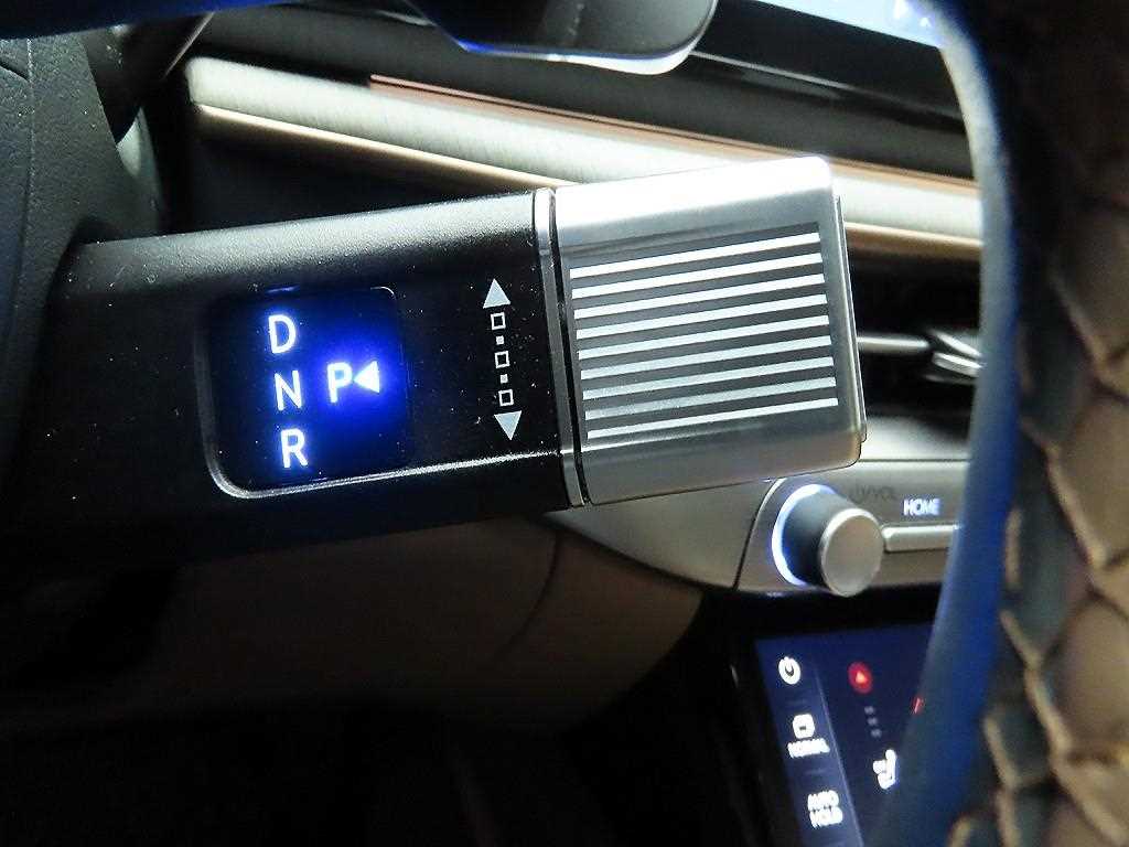 HYUNDAI Grandeur - Vista 10