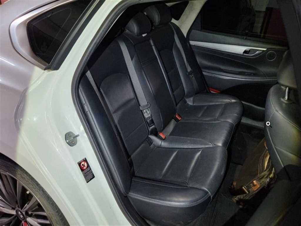 HYUNDAI Grandeur - Vista 9