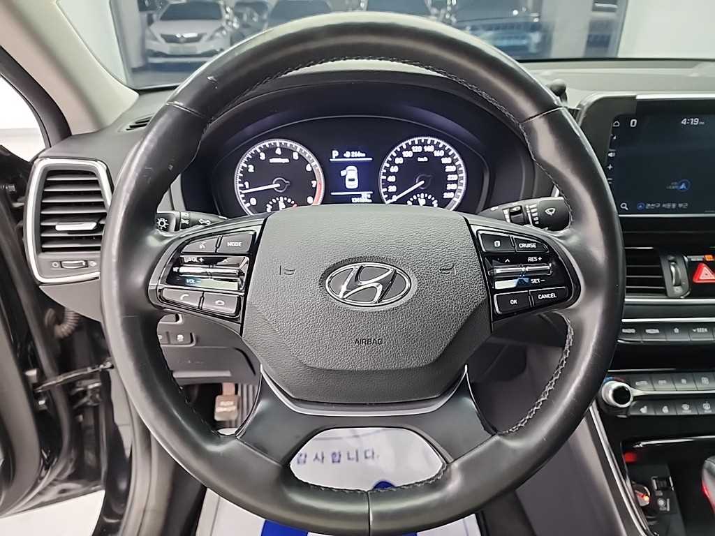 HYUNDAI Grandeur - Vista 9