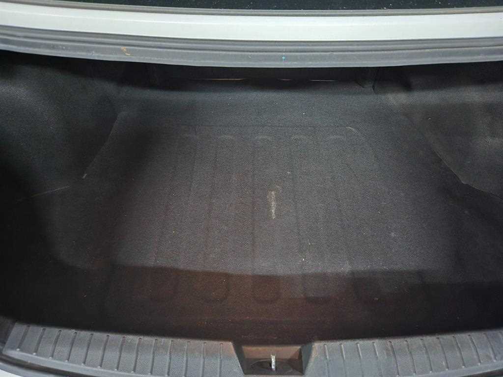 KIA K5 - Vista 12