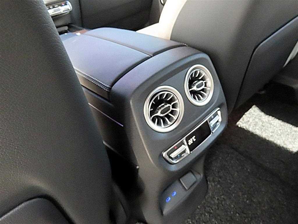 Mercedes Benz G Class (G Wagen) 2026 Blanco - Importación desde Corea - HF Imports Iquique - Foto 15