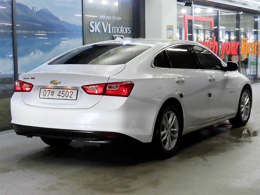 Chevrolet Malibu - Vista 4