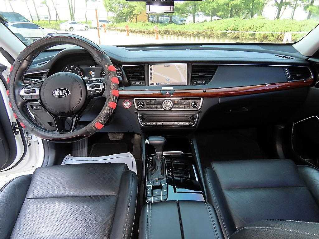 KIA K7 - Vista 7