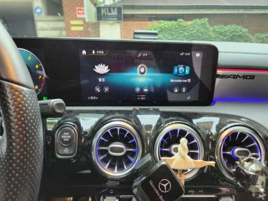 Mercedes Benz CLA Class - Vista 10
