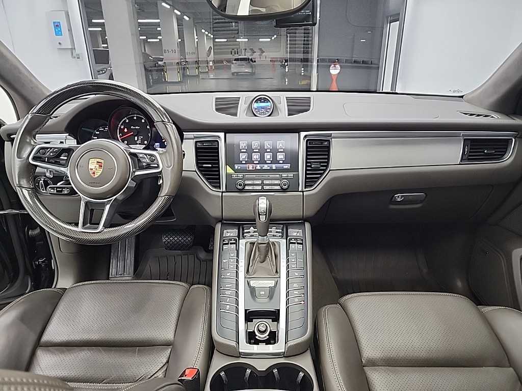 Porsche Macan - Vista 7