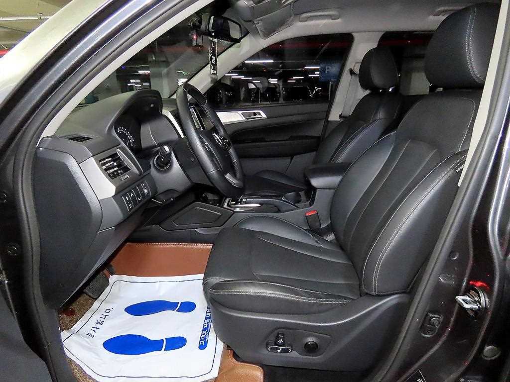 Ssangyong Rexton - Vista 6