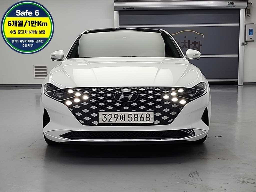 HYUNDAI Grandeur - Vista 2
