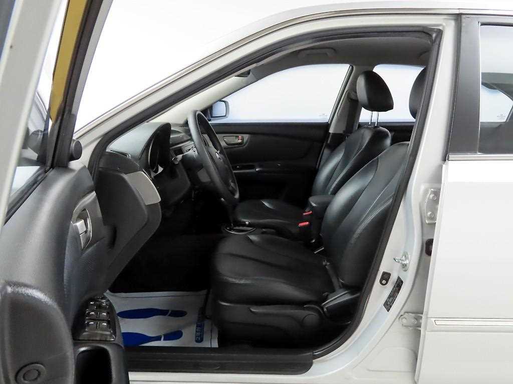 KIA Lotze 2009 Plateado - Importación desde Corea - HF Imports Iquique - Foto 13