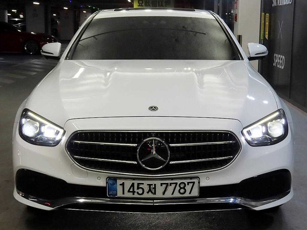 Mercedes Benz E class - Vista 2