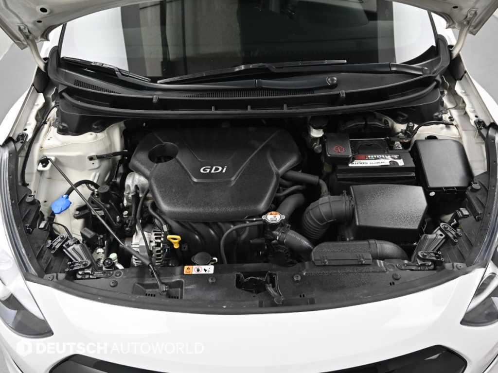 HYUNDAI i30 - Vista 6