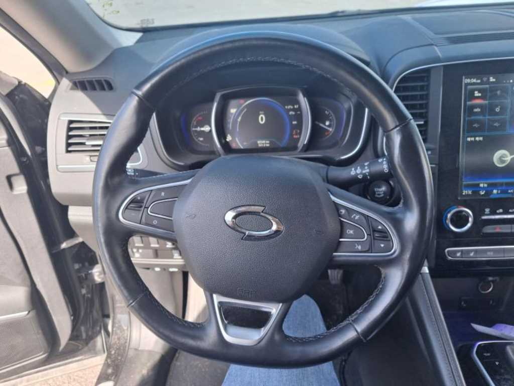 SAMSUNG QM6 - Vista 10