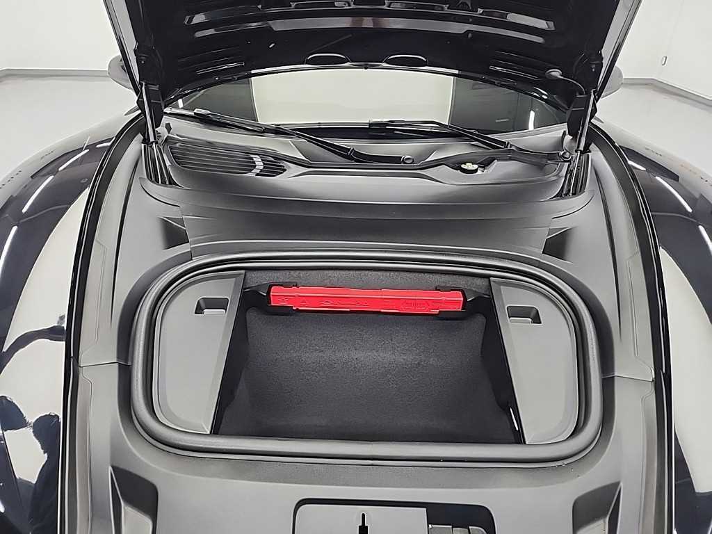 Porsche Taycan - Vista 5