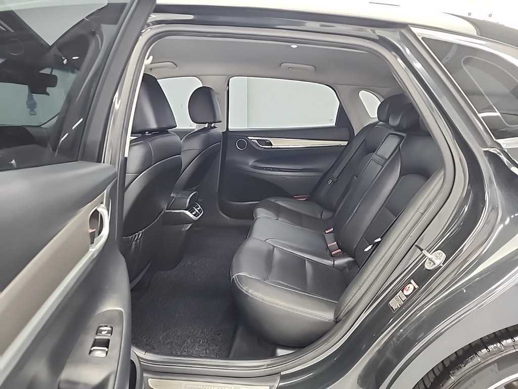 HYUNDAI Grandeur - Vista 12
