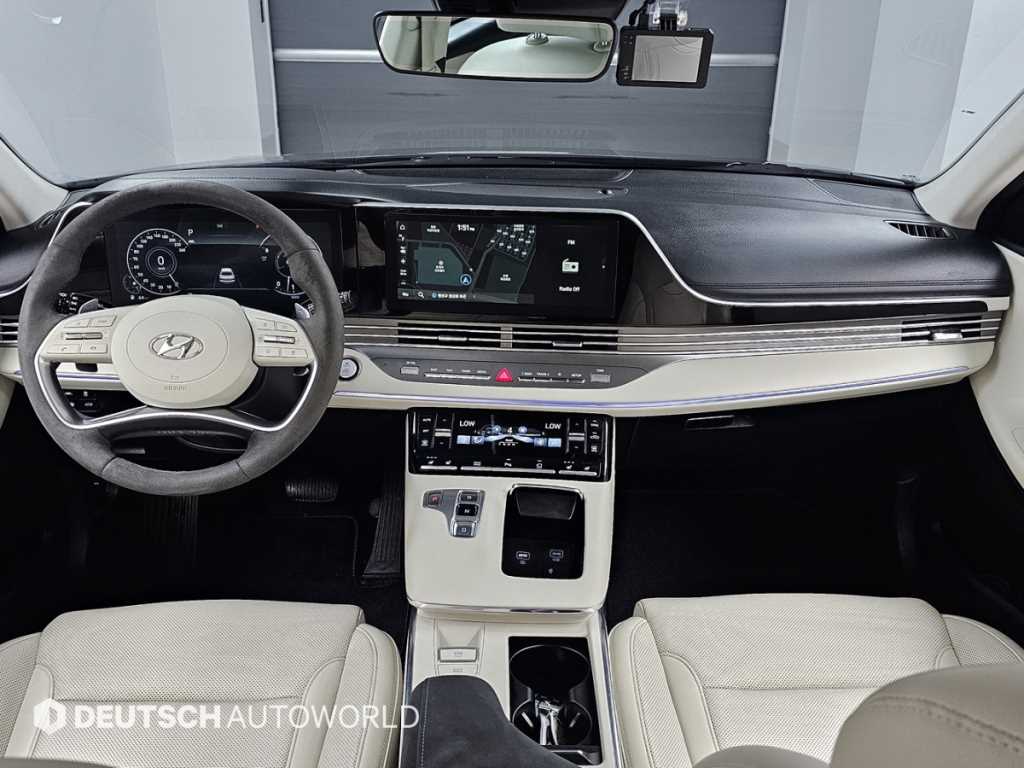 HYUNDAI Grandeur - Vista 7