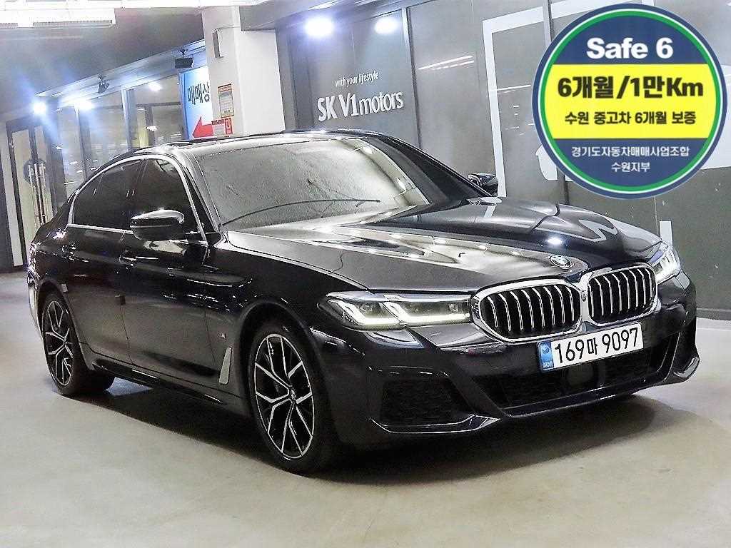BMW 5 Series 2021 Negro - Importación desde Corea - HF Imports Iquique - Foto 1