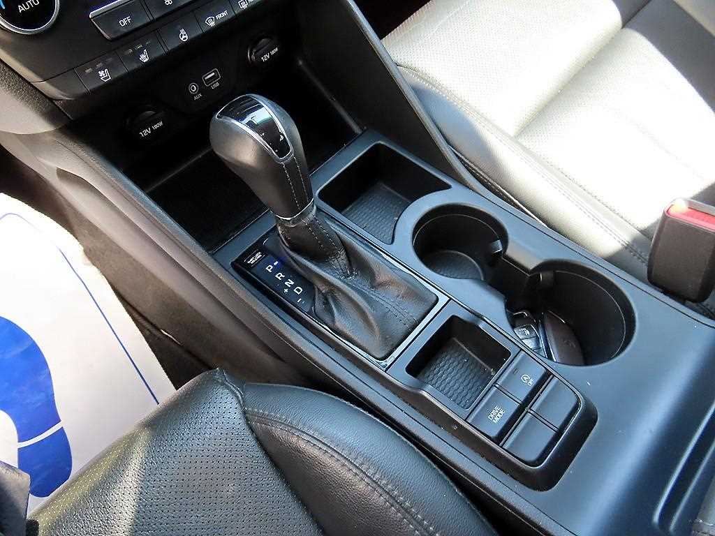 HYUNDAI Tucson - Vista 10