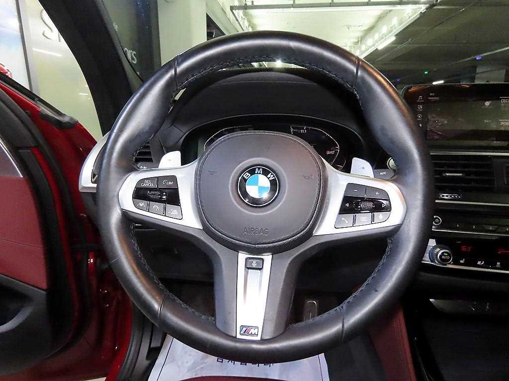 BMW X4 - Vista 8