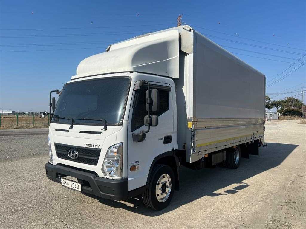 medium and large cargo truck - Vista 4
