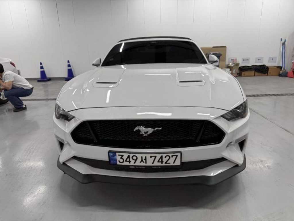 Ford Mustang 2022 Blanco - Importación desde Corea - HF Imports Iquique - Foto 1