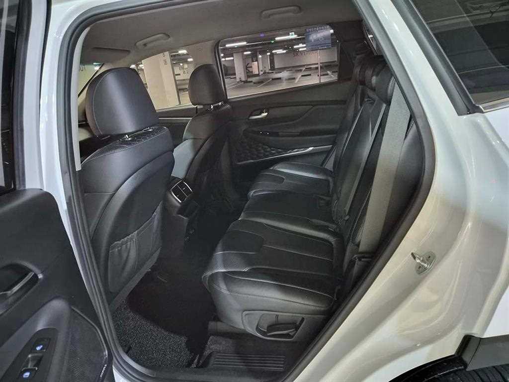 HYUNDAI Santa Fe - Vista 7