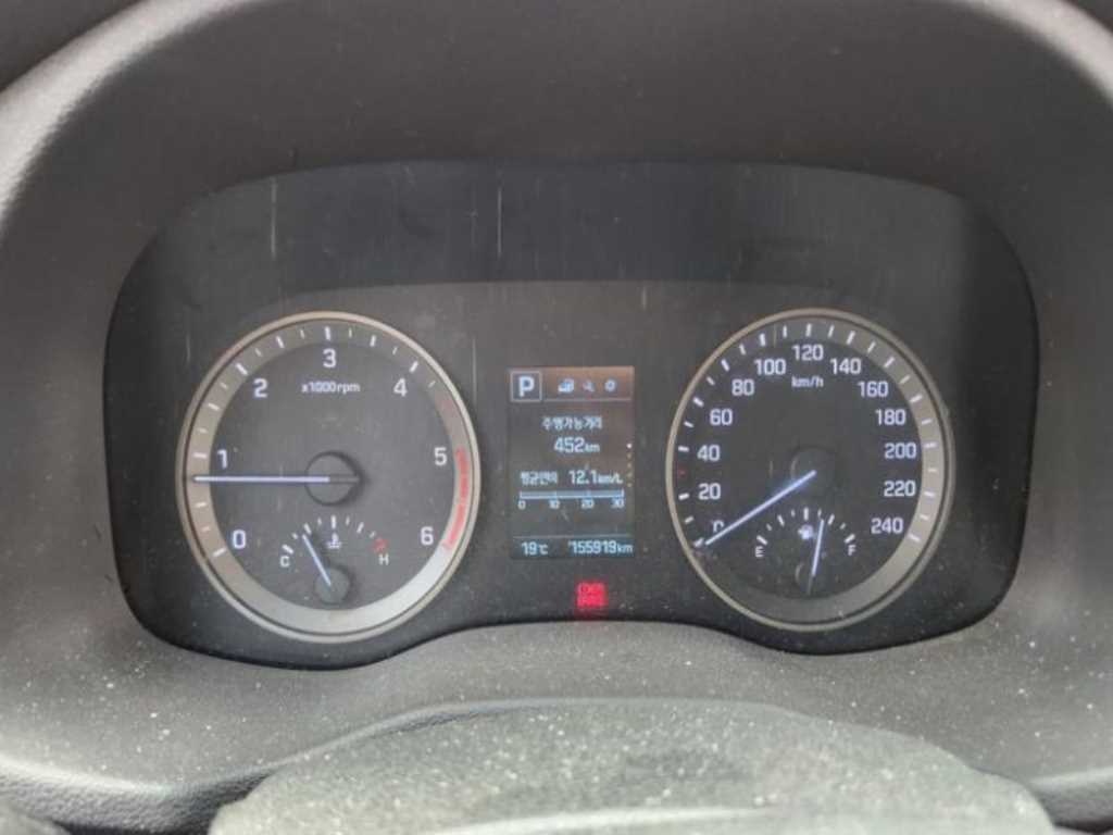 HYUNDAI Tucson - Vista 7