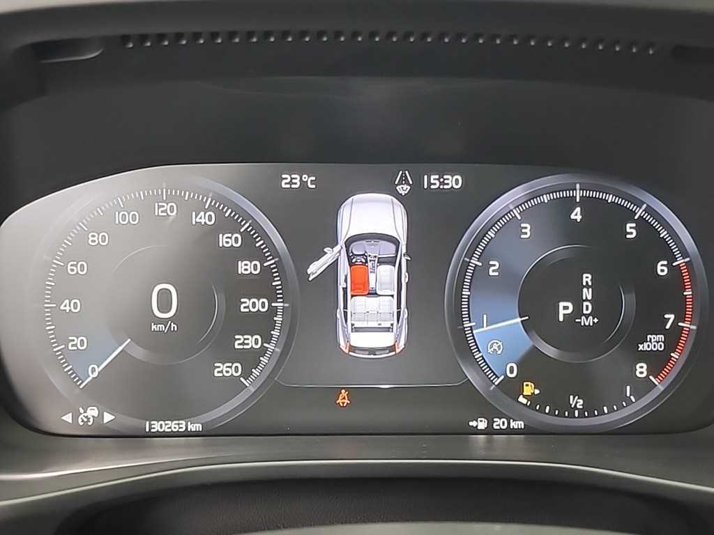 Volvo XC40 - Vista 6