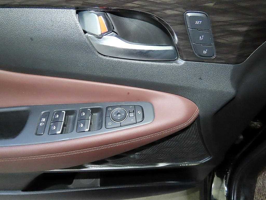 HYUNDAI Santa Fe - Vista 12