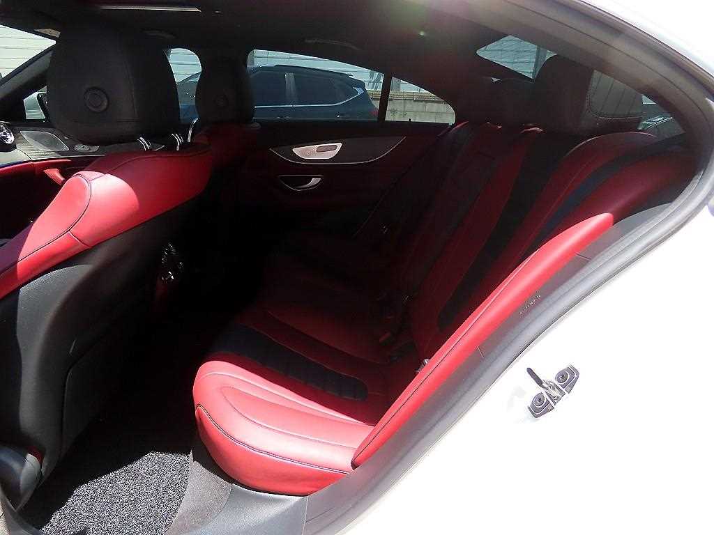 Mercedes Benz CLS Class - Vista 6