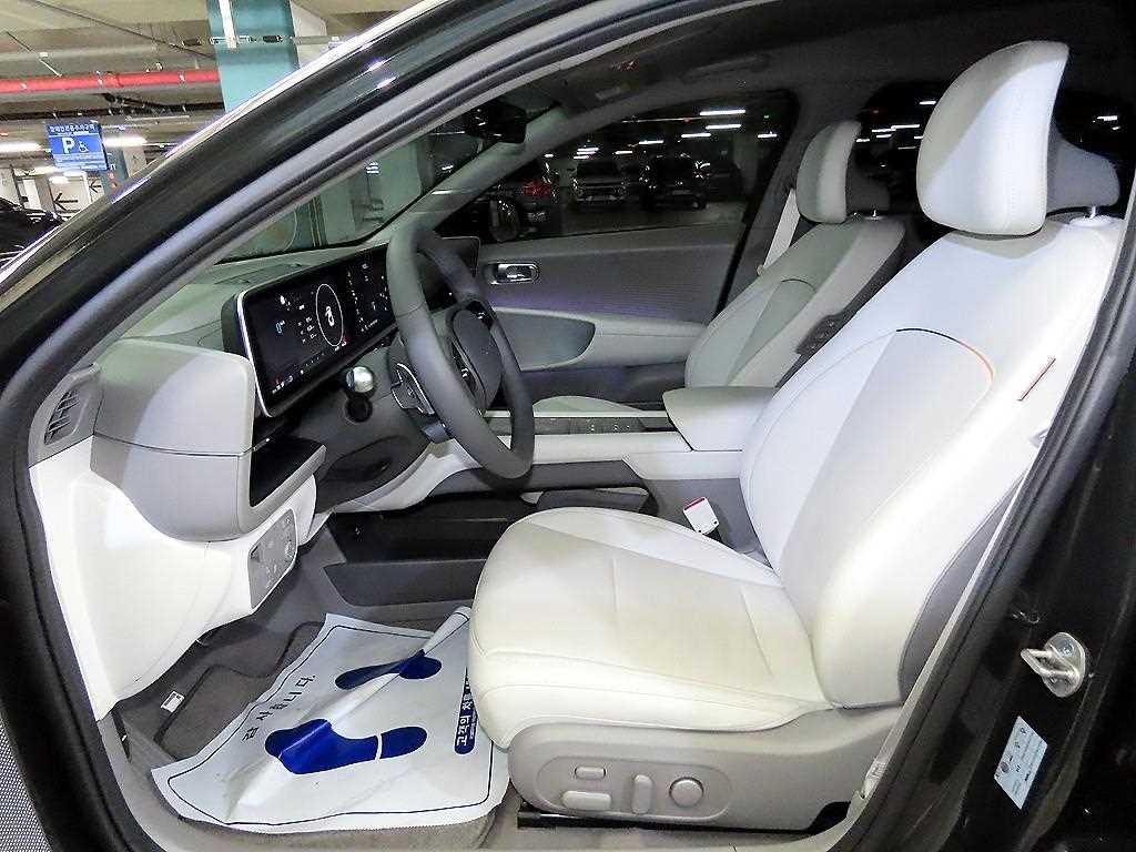 HYUNDAI Ioniq 6 - Vista 6