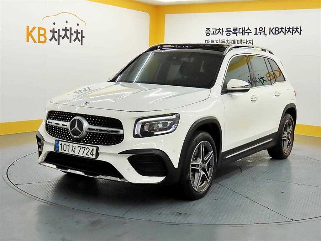 Mercedes Benz GLB Class - Vista 2