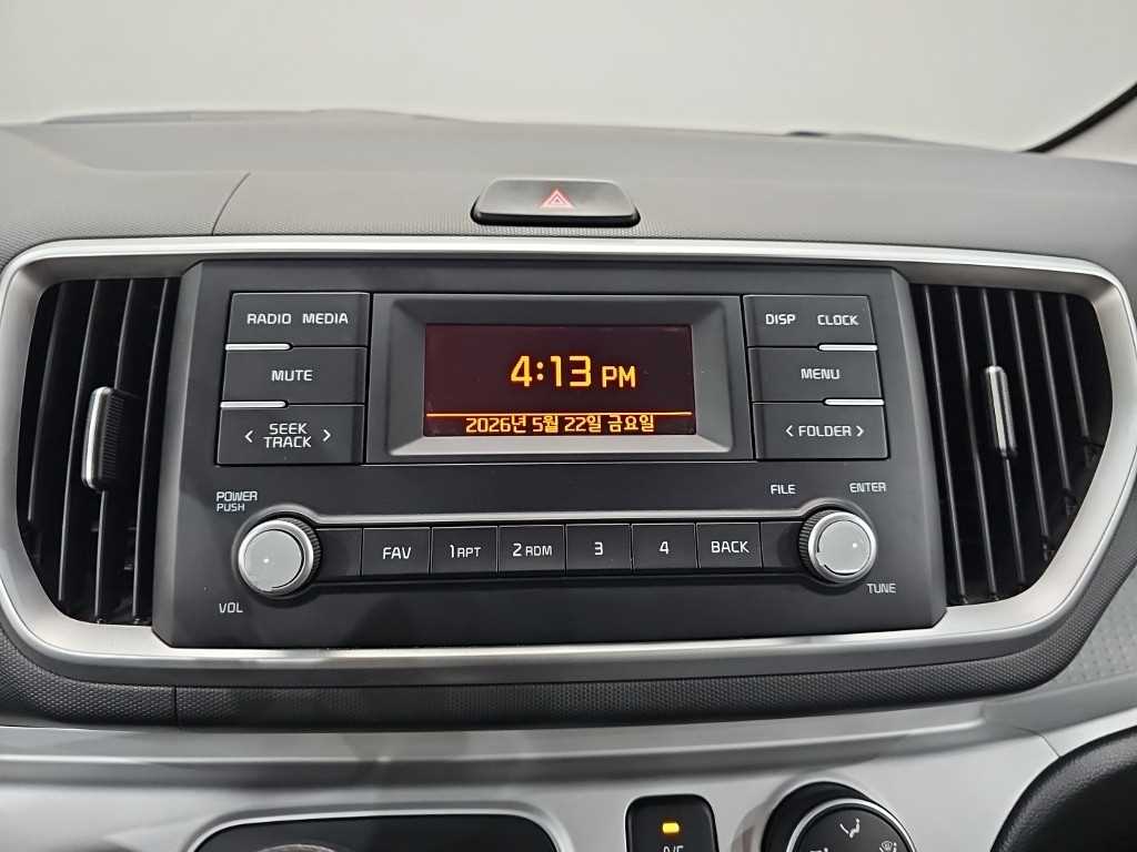 KIA Ray - Vista 10