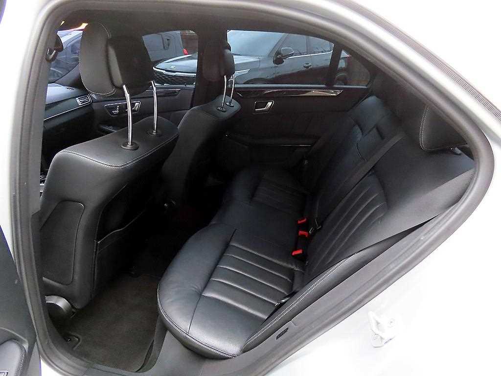 Mercedes Benz E class - Vista 6