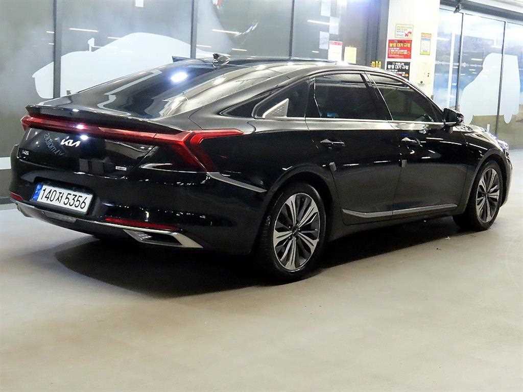 KIA K8 - Vista 4