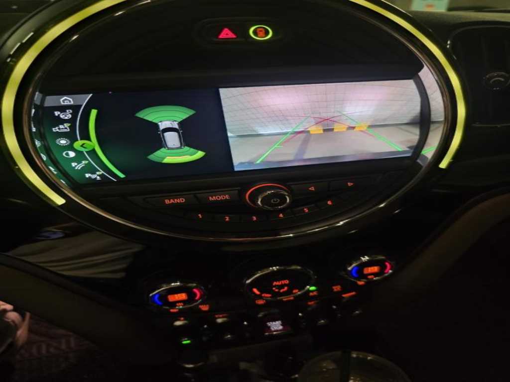Mini Countryman - Vista 6
