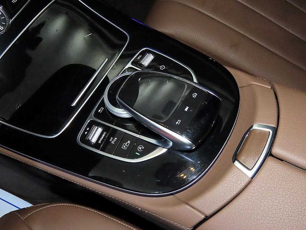Mercedes Benz E class 2019 Blanco - Importación desde Corea - HF Imports Iquique - Foto 13