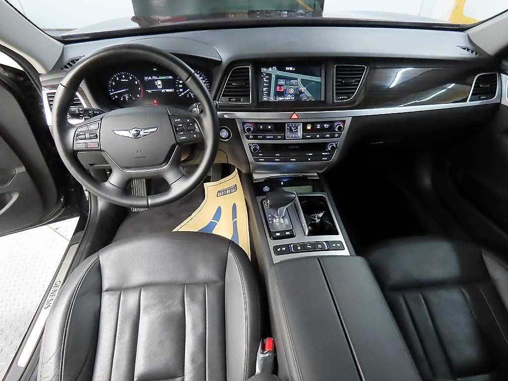 Genesis G80 - Vista 7