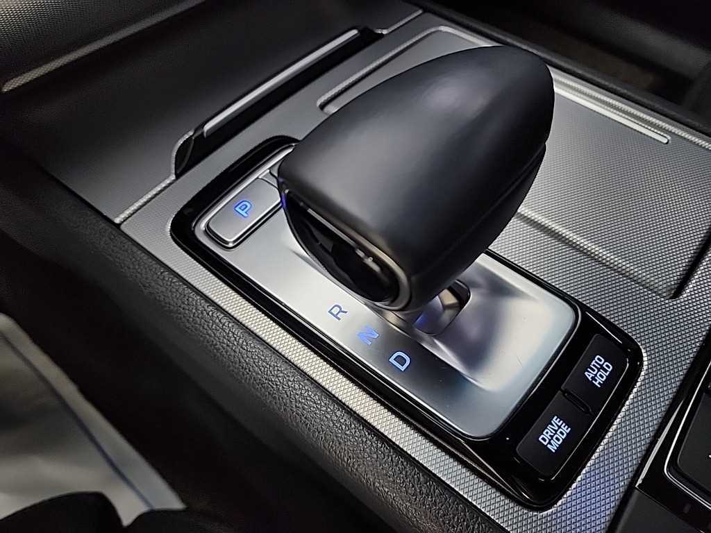 Genesis G80 - Vista 8