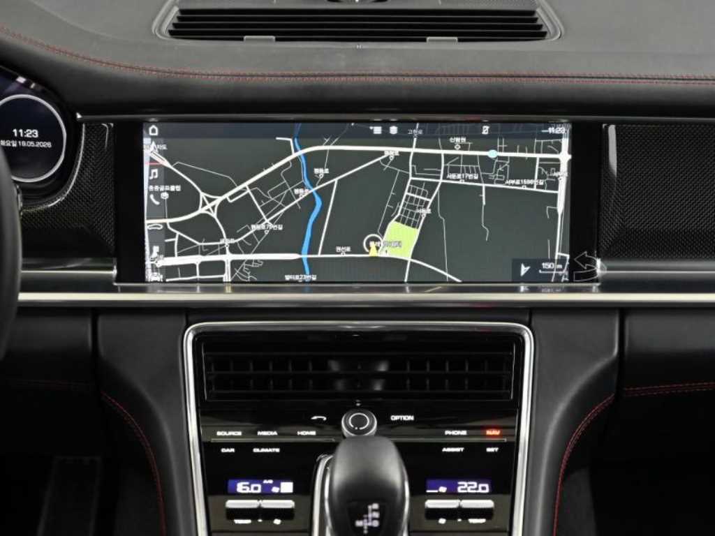 Porsche Panamera - Vista 12