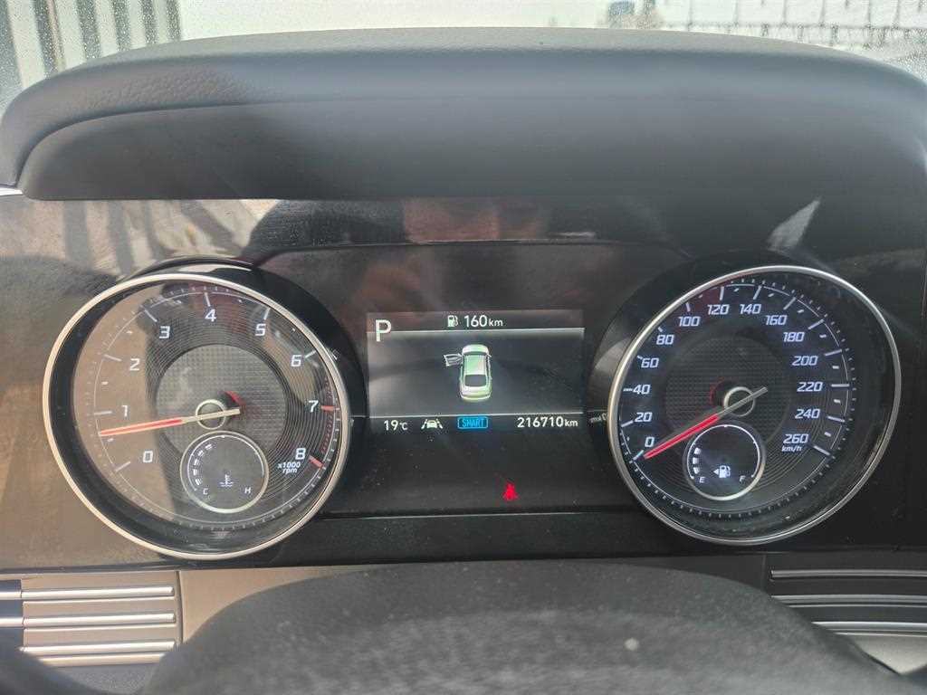 HYUNDAI Grandeur - Vista 9