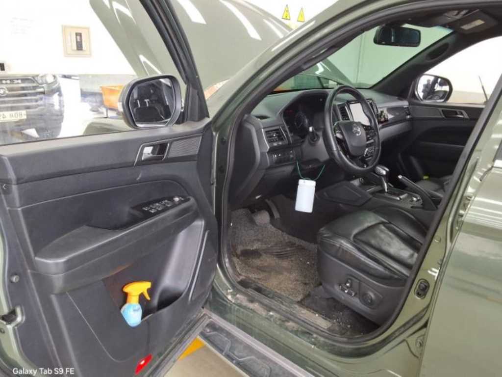 Ssangyong Rexton - Vista 4