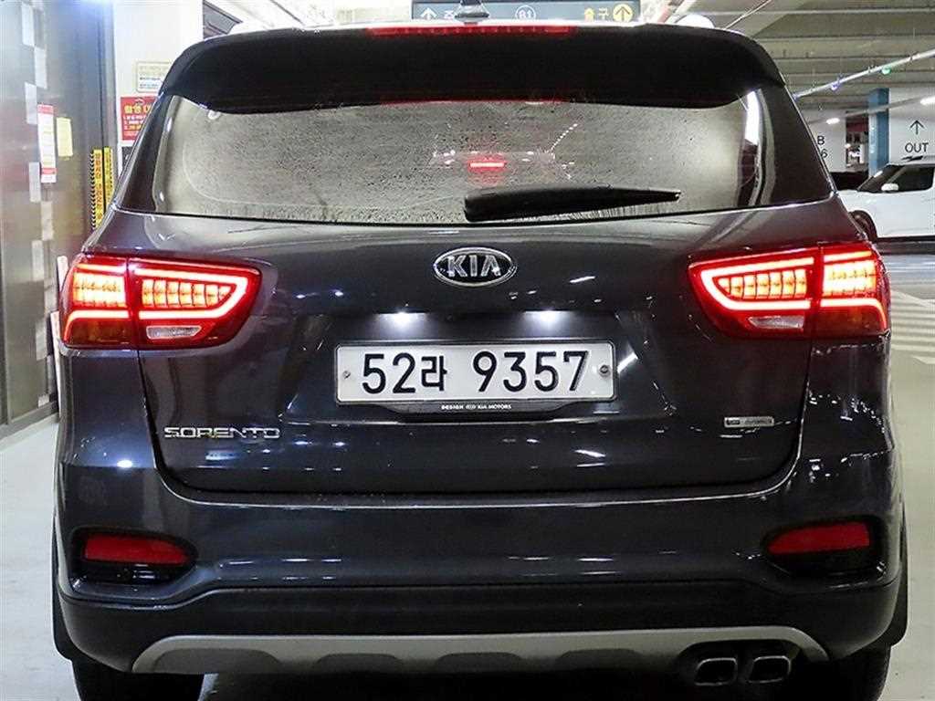 KIA Sorento - Vista 5