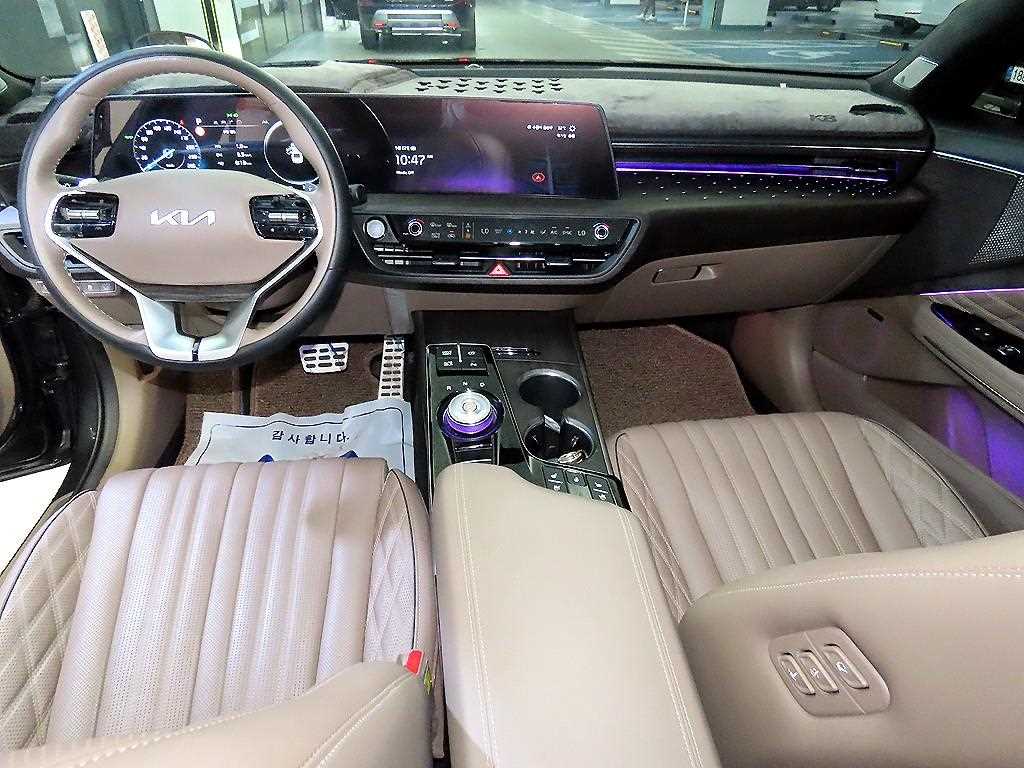 KIA K8 - Vista 10
