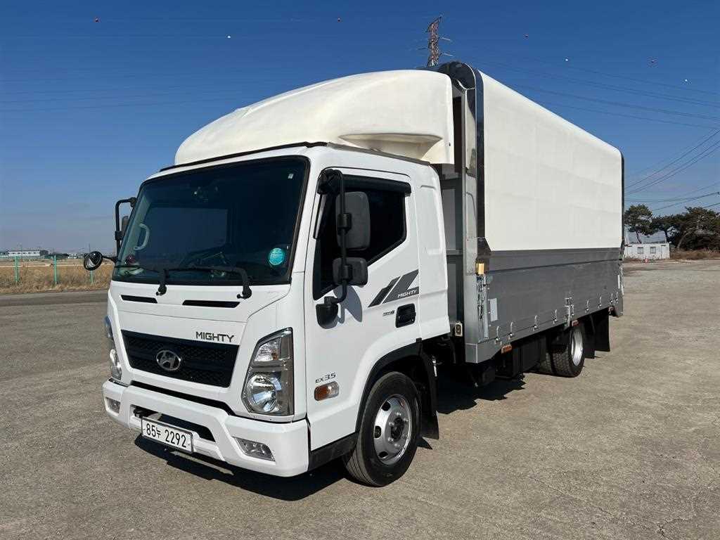 medium and large cargo truck - Vista 3