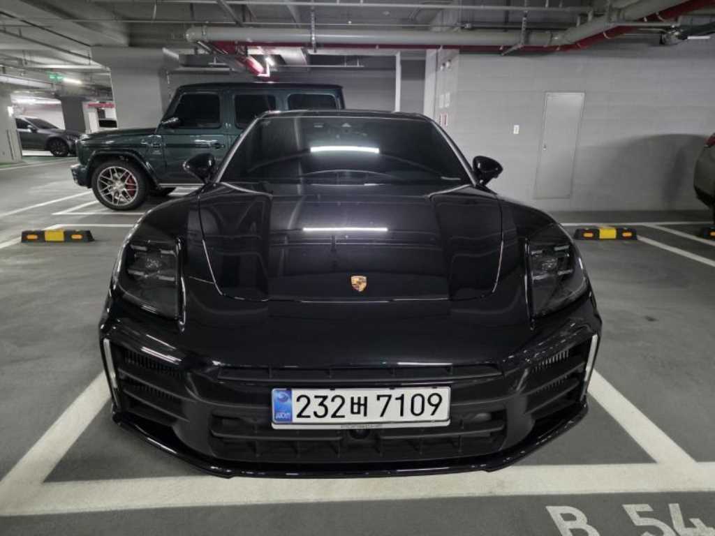 Porsche Panamera 2025 Negro - Importación desde Corea - HF Imports Iquique - Foto 1