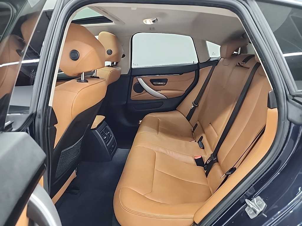 BMW 4 Series - Vista 12