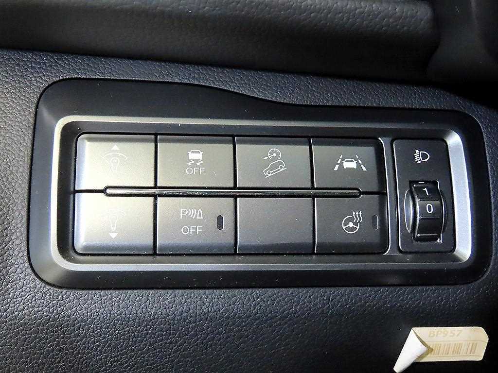 Ssangyong Tivoli 2022 Blanco - Importación desde Corea - HF Imports Iquique - Foto 13