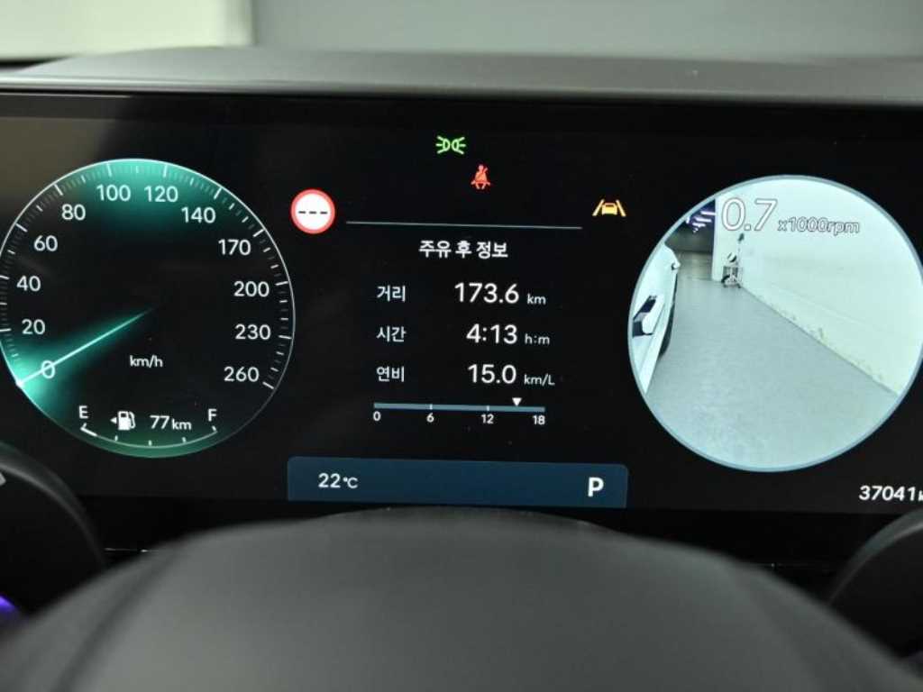 HYUNDAI Grandeur - Vista 8